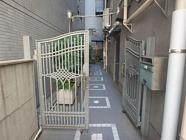 エントランス③