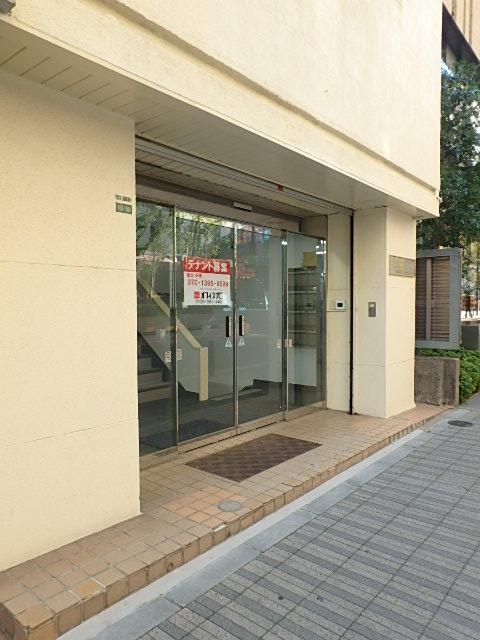 エントランス②
