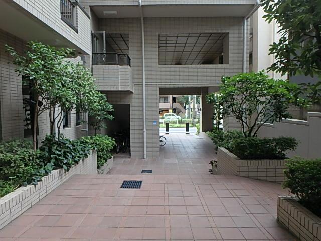 大塚台パークサイドビルホール②