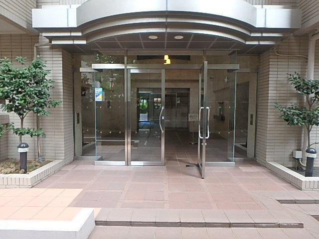 大塚台パークサイドビルエントランス④