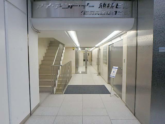 エントランス②
