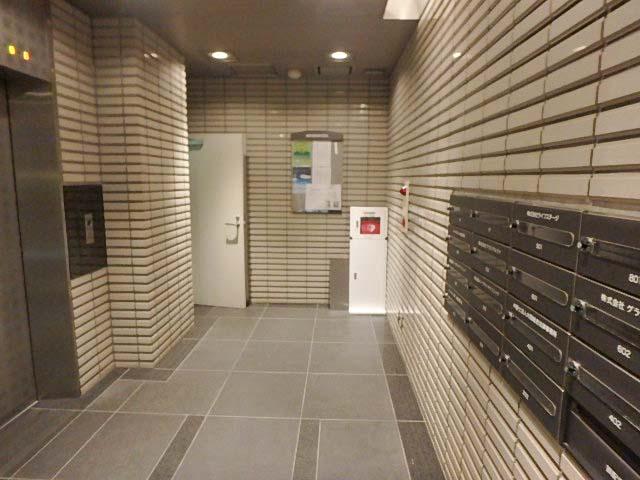 ホール③
