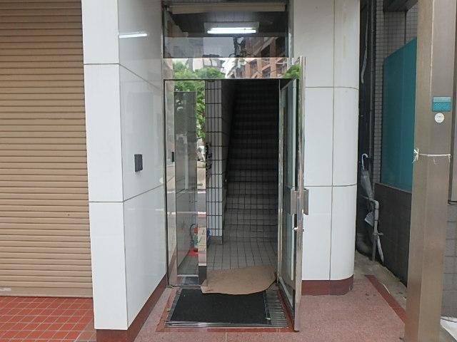 エントランス②