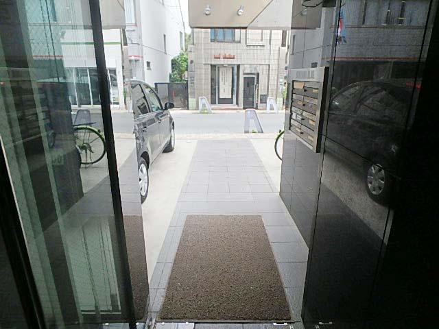 内山ビルホール③