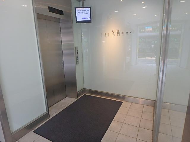ホール②