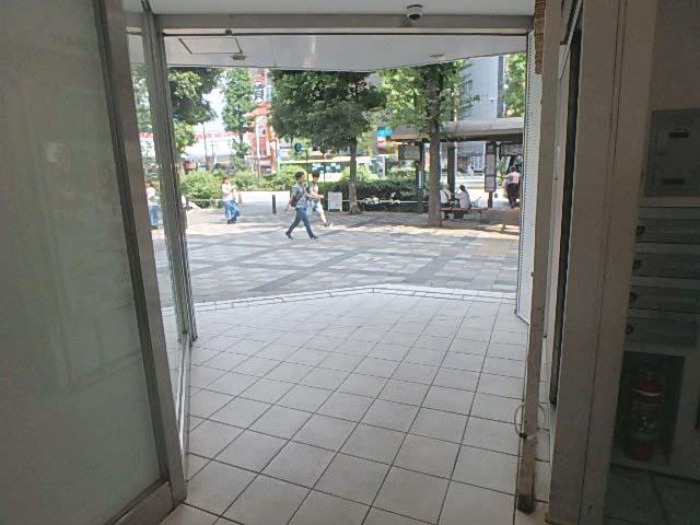 ホール③