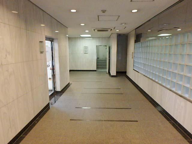 ホール①