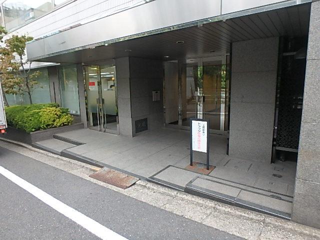 エントランス①