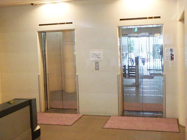 ホール②