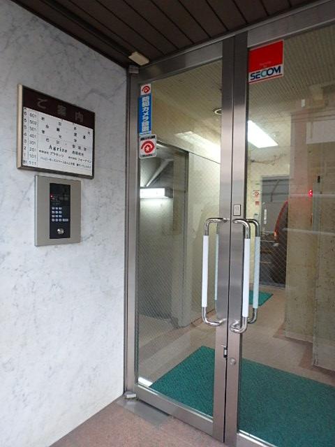 岩田ビルエントランス③
