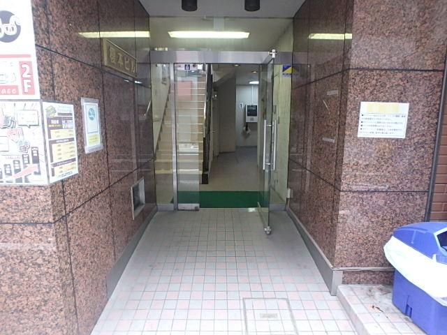 エントランス②