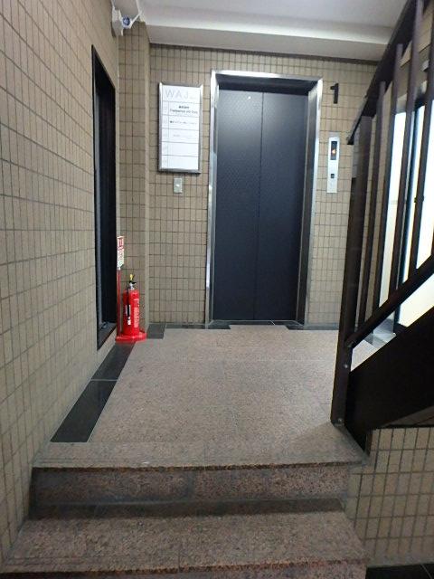 ホール②