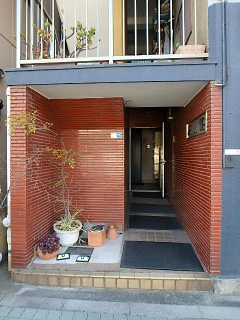エントランス②