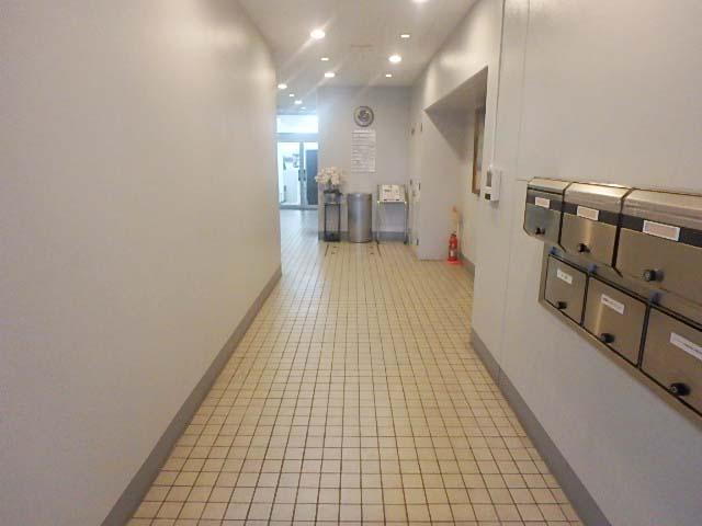 中尾ビルホール①