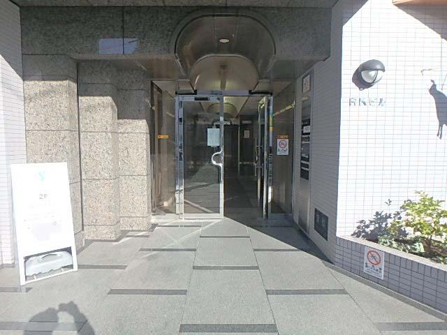 エントランス②