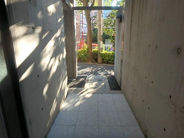 ホール③