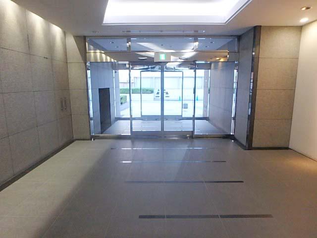 ホール③