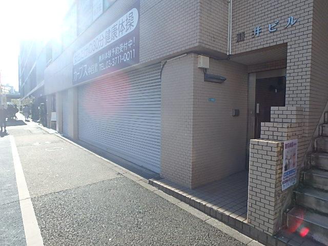 藤井ビルエントランス①