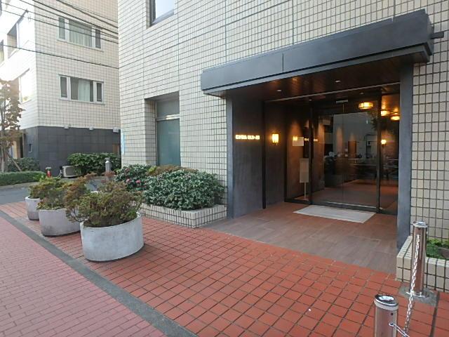 エントランス①