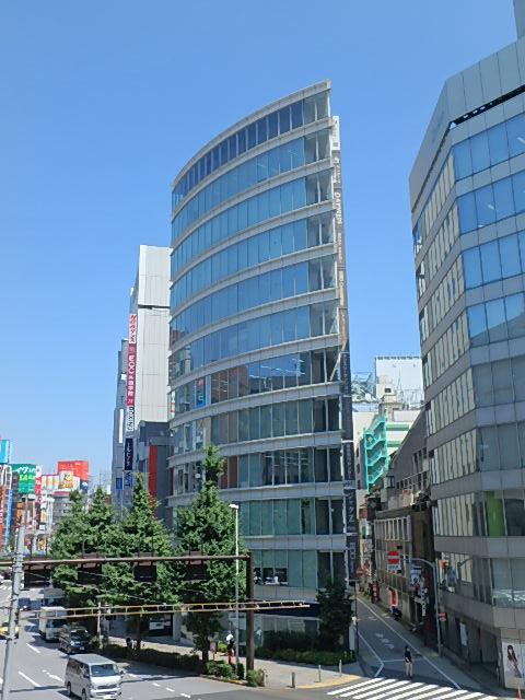 「ゼンケンプラザⅡ」青梅街道沿い角地！窓からは新宿～都庁前が一望できます🌆