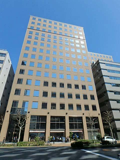 「茅場町ファーストビル」エリア内でも有数の大規模物件!クラシカルな佇まいが安定した魅力を放ちます✨️