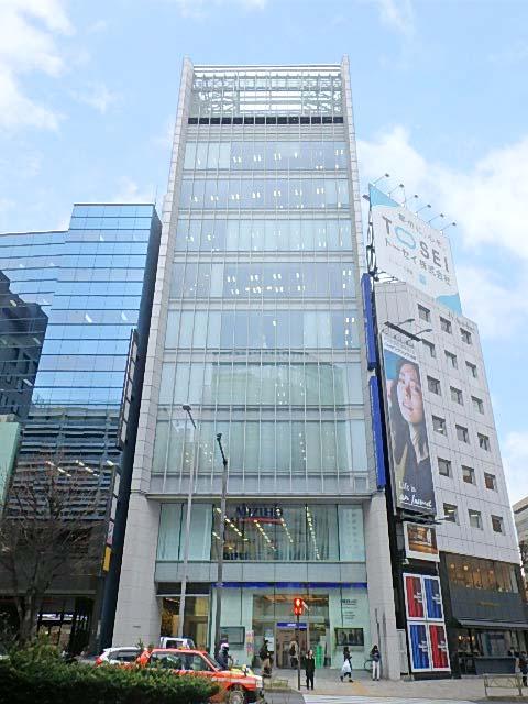「日新青山ビル」外苑前に堂々と佇む、すっきりとした印象のオフィスビル✨️天井高2900mm！！