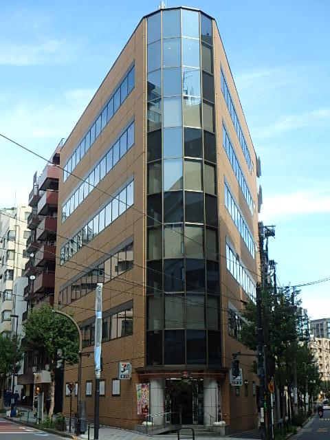 「ＴＨＥ　ＣＲＯＳＳ　一番町」三角地形に佇む開放的なオフィスビル⊿リニューアル済みで美物件✨️