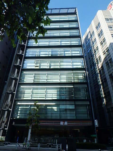 「日本橋本町１丁目ビル」”気のいい”と評される日本橋エリアに佇む、シャープな外観のオフィスビル🏢